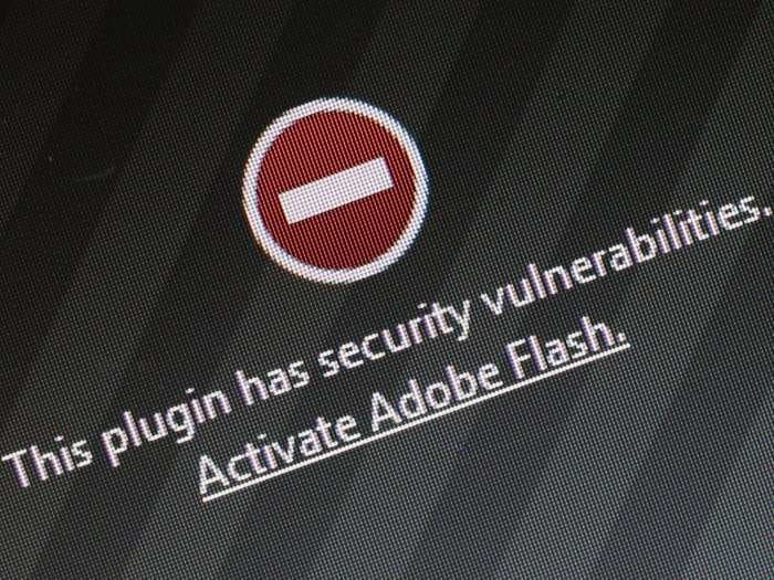 How to enable Adobe Flash Player on a Mac computer using Safari