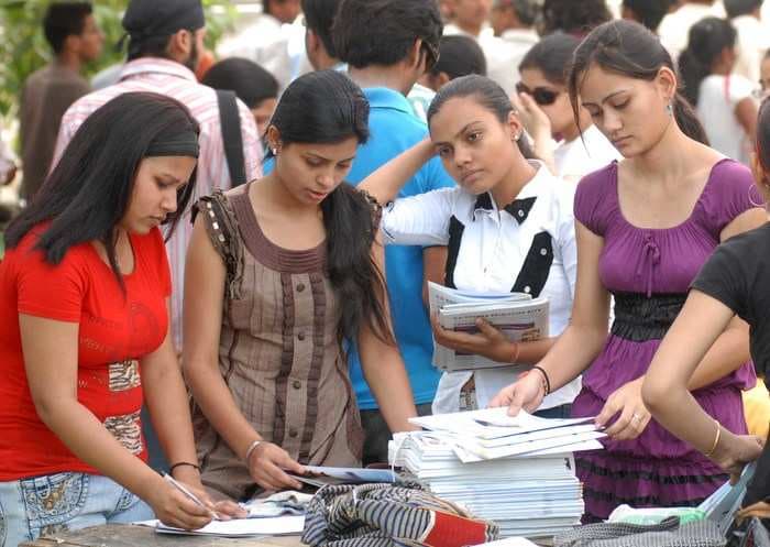 DU enrolls upto 40% more students, breaching its capacity causing infrastructure crunch