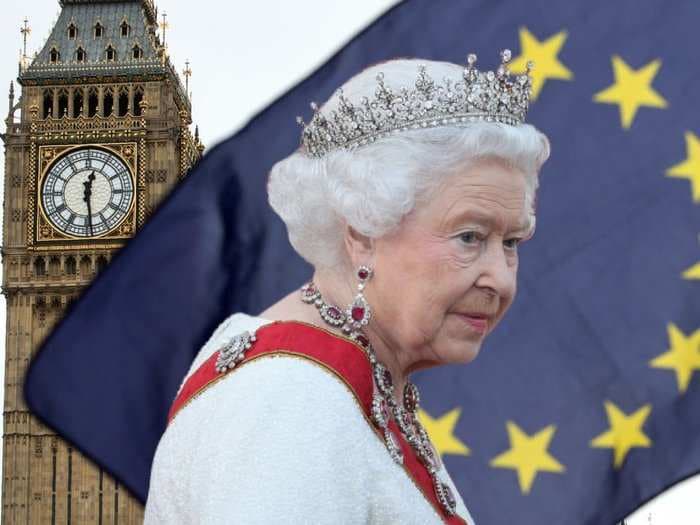 Jeremy Corbyn requests urgent meeting with the Queen to demand she blocks Boris Johnson's Brexit plan to shut down Parliament