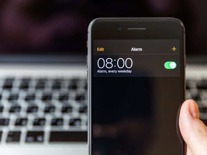 How to make sure your alarm still sounds when your iPhone is on vibrate mode