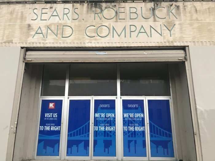 Sears plans to lay off 250 employees at its corporate headquarters and close dozens more stores
