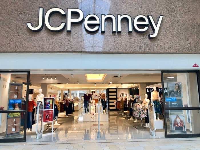 We shopped at JCPenney and Sears, and both had messy stores with deep sales. Here's why JCPenney was still the better option.