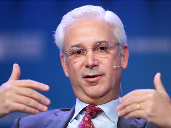 Wells Fargo names its next CEO: BNY Mellon's Charles Scharf