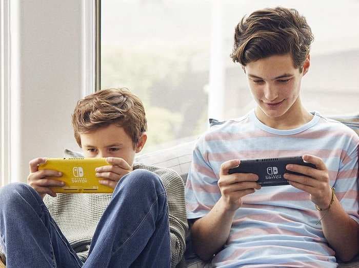 'What comes with a Nintendo Switch?': A guide to what's included with a Nintendo Switch or Nintendo Switch Lite