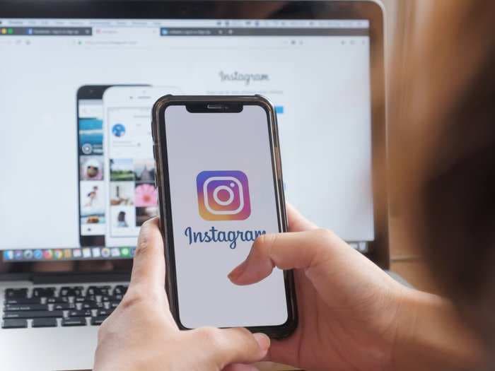 How send DMs on Instagram from a computer, using either Safari or Google Chrome