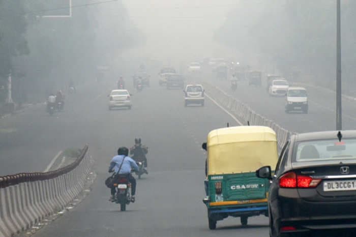 Here is what doctors say you should do in the event of air pollution