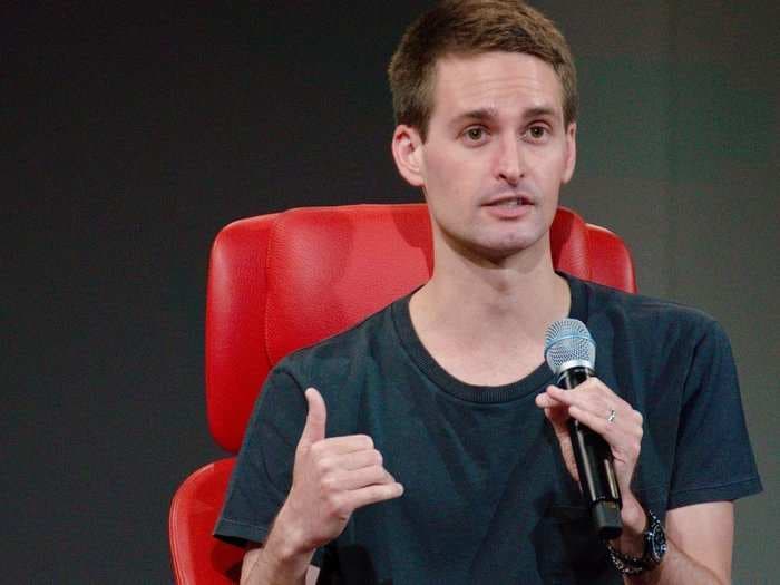 Snap shares drop more than 10% after it misses revenue expectations