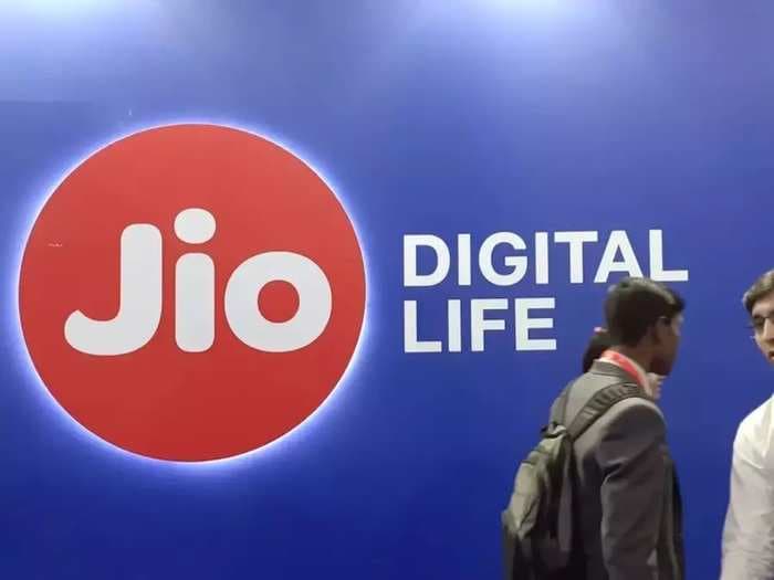 How to recharge your Jio mobile number