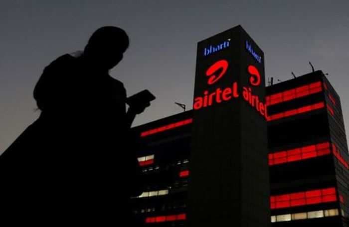 Airtel, Vodafone and Tatas are expected to cough up spectrum dues on Monday