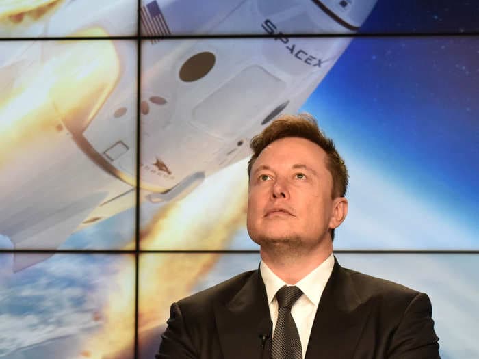 Elon Musk says he's 'definitely going to be dead' before humans ever reach Mars  - unless the pace of innovation picks up