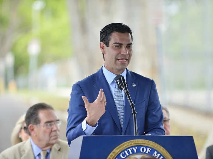 Miami Mayor Francis Suarez confirms he tested positive for coronavirus after meeting with Jair Bolsonaro's delegation this week