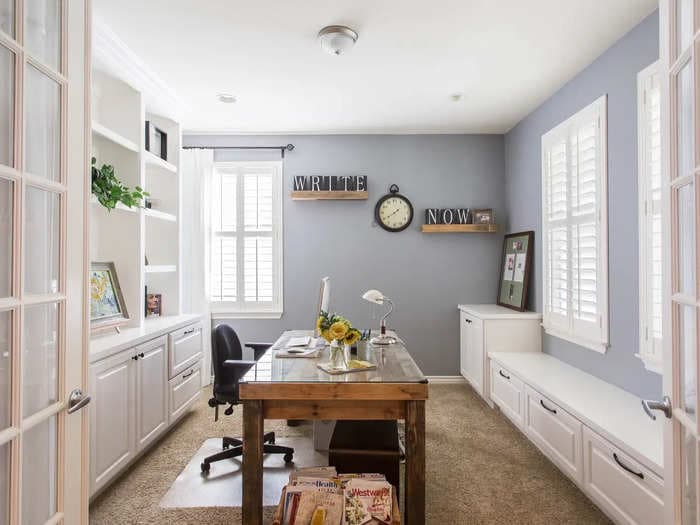 19 photos of real home offices to help you revamp your remote workspace