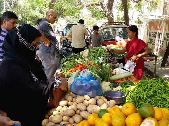 People fight over milk and onions as India goes into a 21-day lockdown – Modi urges people to stay calm