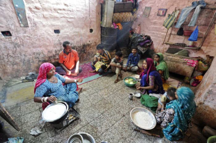 Lockdown package: Poor Indian women given cash, grain, pulses, cooking gas to feed their families