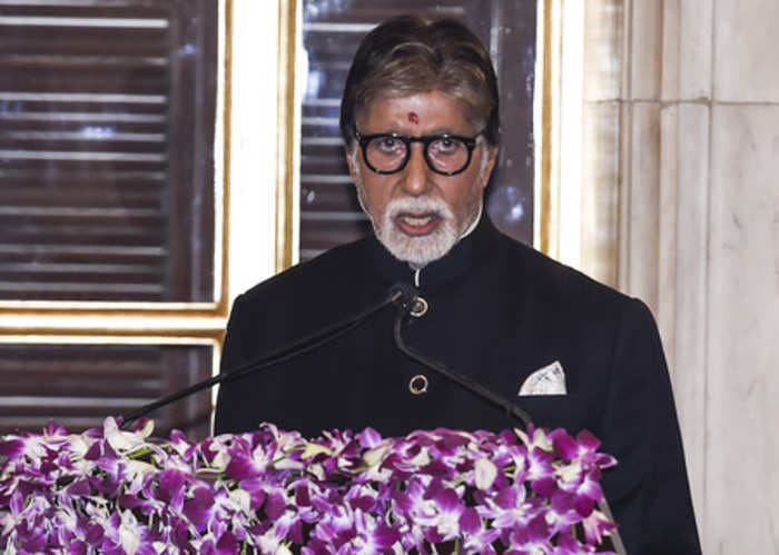 Bollywood veteran Amitabh Bachchan trolled for posting fake satellite image of 9pm9minutes