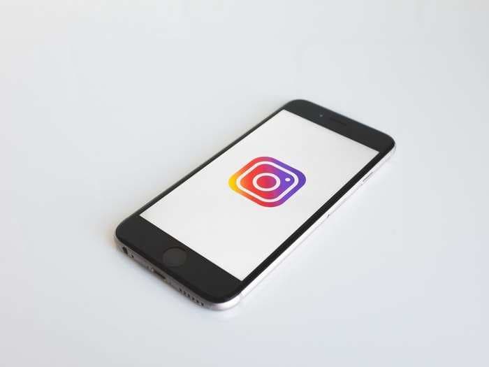 How to download Instagram stories and photos