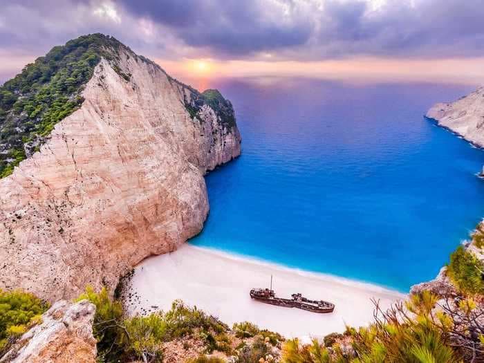 18 beautiful beaches that have haunting shipwrecks with mysterious pasts