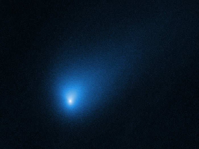 NASA caught an interstellar comet sweating bullets as it approached the sun