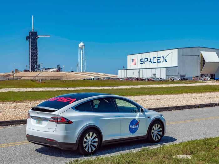 2 NASA astronauts will drive a Tesla Model X out to their SpaceX rocket before launching on a historic space mission