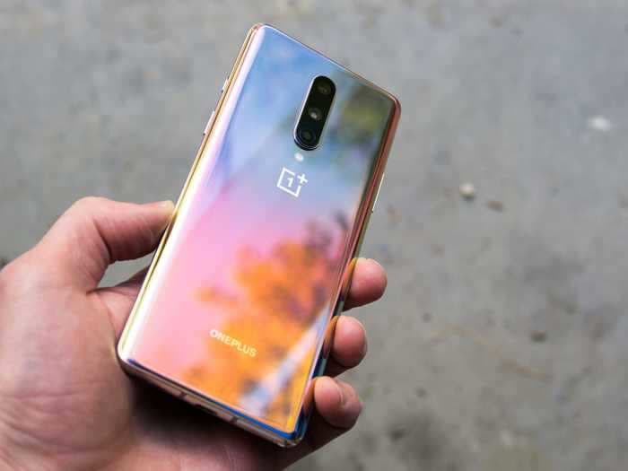 The OnePlus 8 is the iPhone 11 of the Android world: maximum power and almost everything you want for a lower price tag