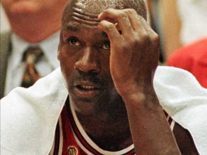 DiGiorno had the tweet of the night after Michael Jordan said delivery pizza caused his famous 'flu game' illness