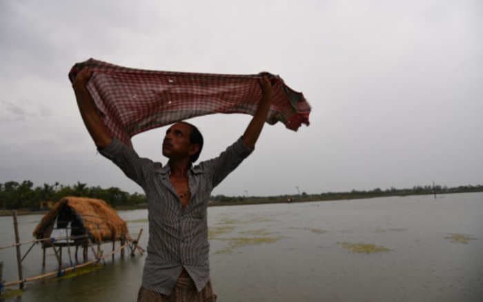 Cyclone Amphan likely to make landfall today — West Bengal on ‘red alert’, Odisha witnesses heavy rainfall