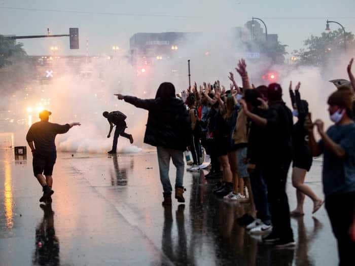 Police departments' use of tear gas could exacerbate coronavirus outbreaks, experts say