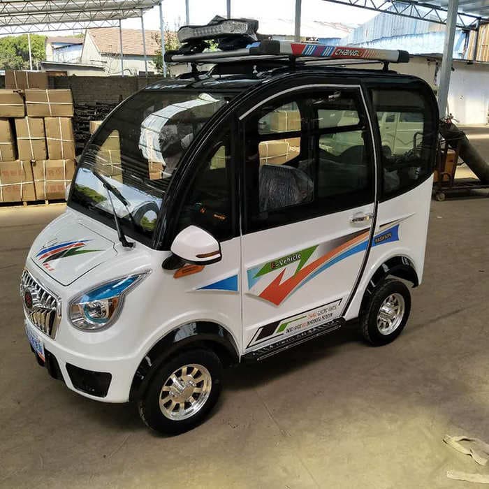 A Chinese company trump Tata Nano by selling the world’s cheapest car — but it still looks like a giant matchbox