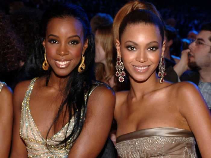 Kelly Rowland says she used to mentally 'torture' herself over comparisons to Beyonce