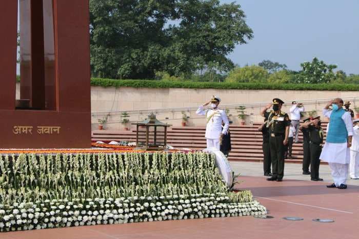 21 years since India's Kargil war victory, Defence minister pays tributes at National War Memorial