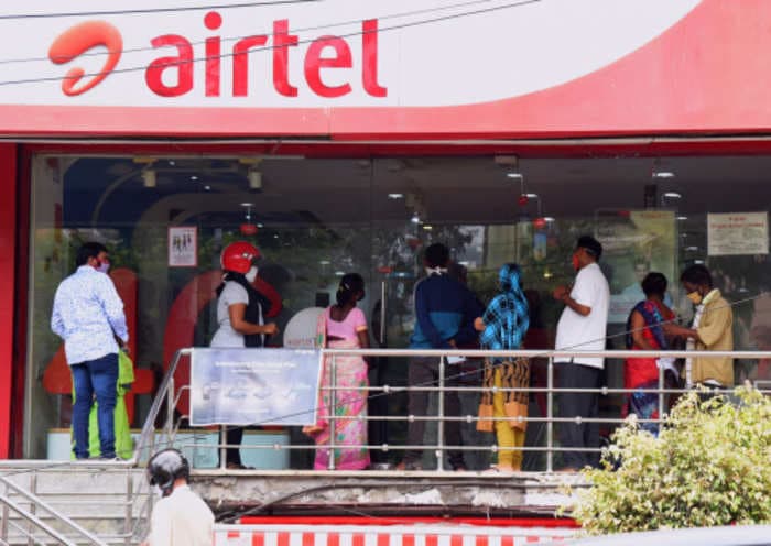 Airtel logs $2 billion loss as it sets aside money for regulatory dues