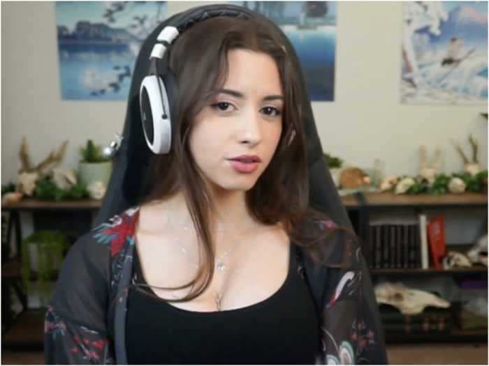 A Twitch streamer with 900,000 followers says she's being stalked by a man who is making death threats and ignoring a restraining order