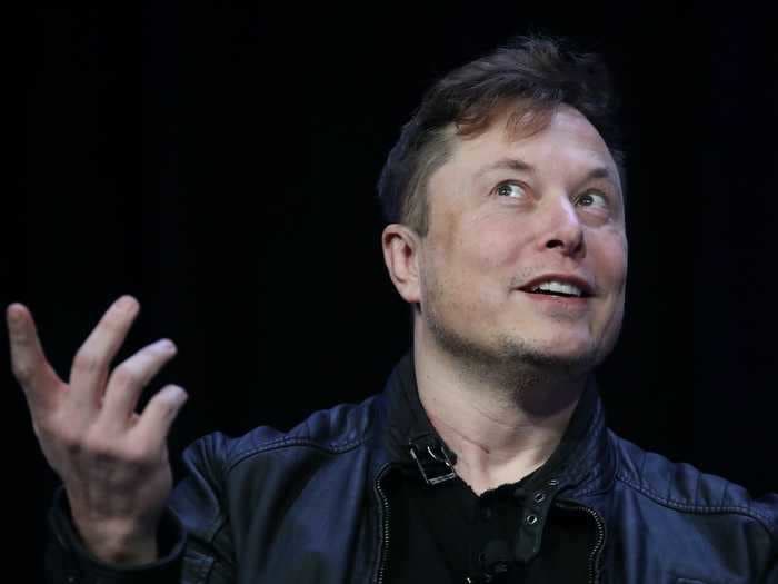 'Your tweets are a blight': Elon Musk got roasted in a poem written by the AI created by a company he helped found