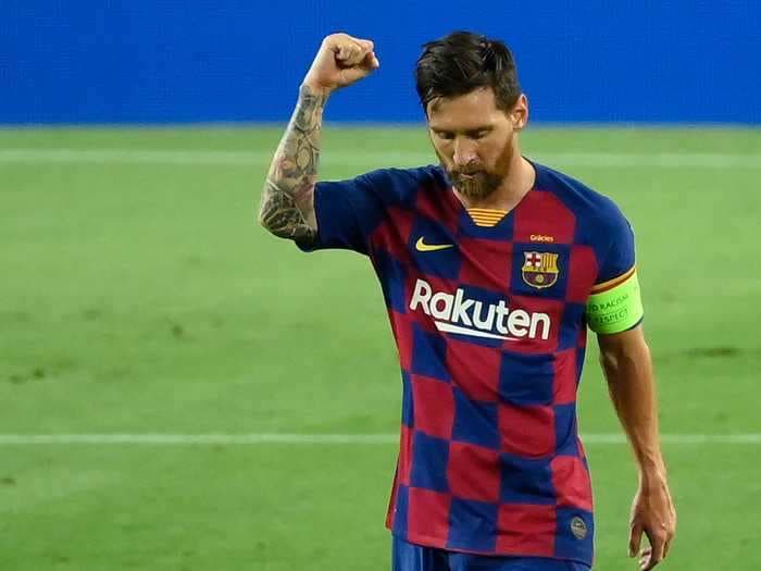 Lionel Messi bested 5 defenders and was pushed to the ground before scoring another miraculous goal