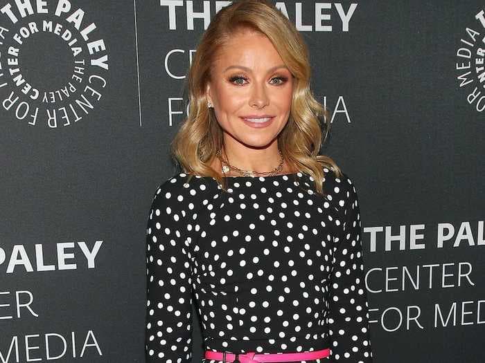 Kelly Ripa embraced her natural, gray roots by sharing 7 pictures of her changing hair on Instagram