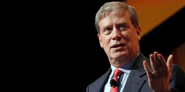 Billionaire investor Stanley Druckenmiller slashed FANG stocks and loaded up on companies hit by the pandemic last quarter — here are his top 10 holdings