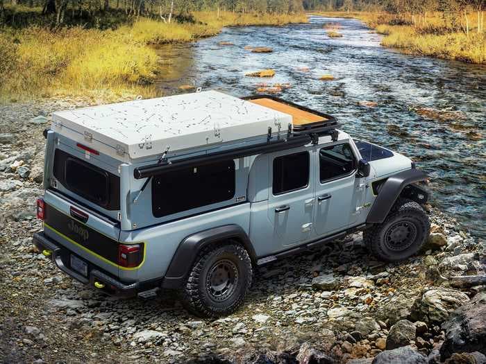 Jeep turned the 2021 Gladiator pickup truck into an RV with a rooftop tent that can sleep 4 — see inside the 'Farout' concept