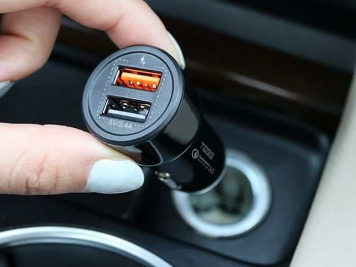 Best car chargers in India in 2023