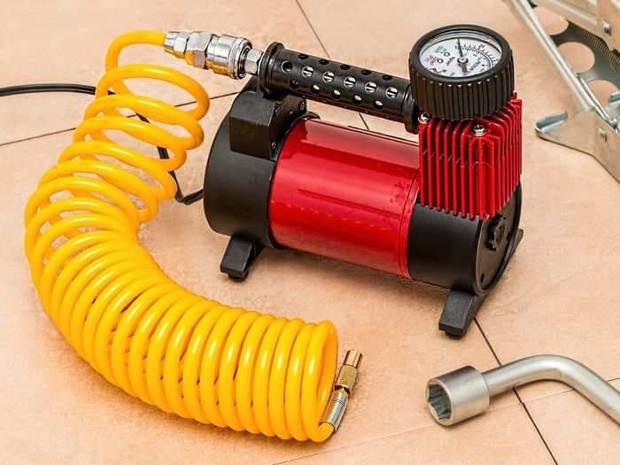 Best tyre inflator for car in India