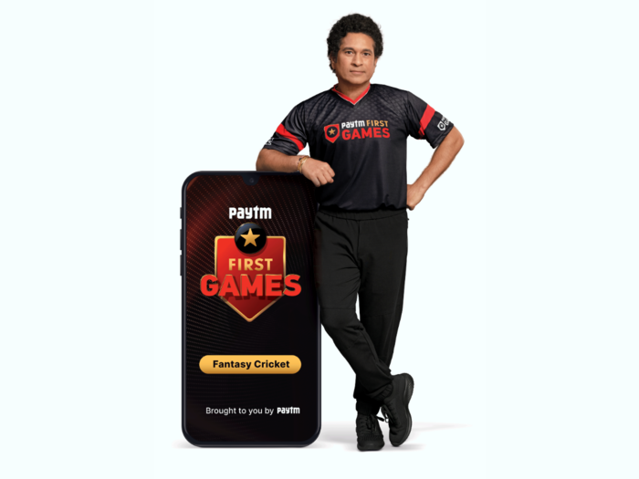 Paytm to invest Rs 300 crore on branding and marketing this year; on-boards Sachin Tendulkar as its endorser