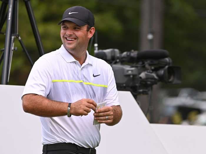 Patrick Reed slam-dunked a hole-in-one at the U.S. Open with what looked like a glitch on one of the toughest courses in golf