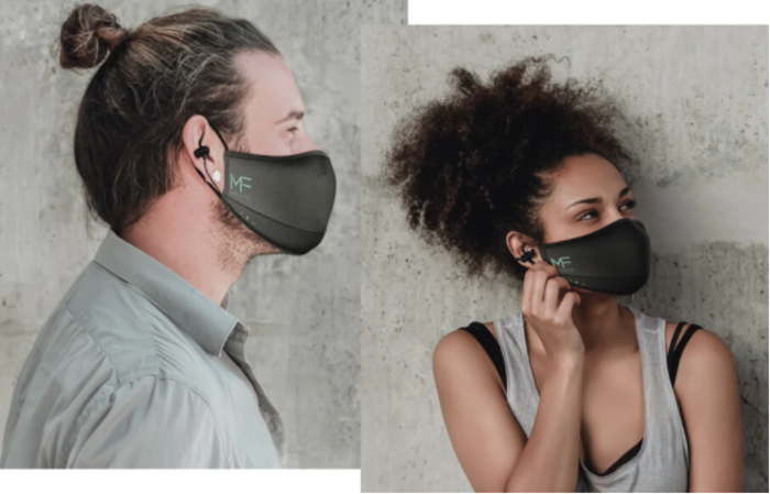 Now there's a Bluetooth face mask with a built-in microphone to answer calls on the go