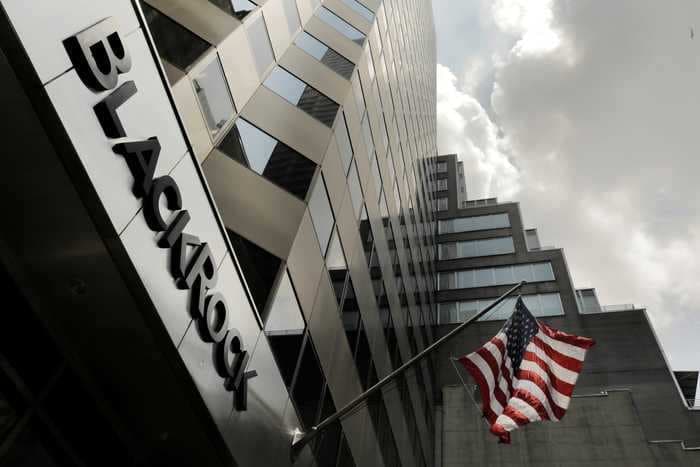 BlackRock tells its 16,000 staff they must reveal romances with anyone linked to the company, not just colleagues