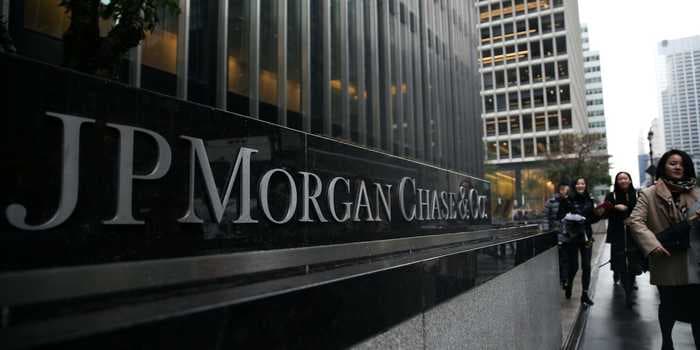 JPMorgan to pay a record $1 billion to settle market-manipulation charges, report says