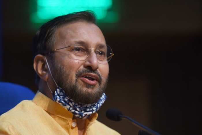 Javadekar calls for state environment ministers meeting over pollution on Thursday