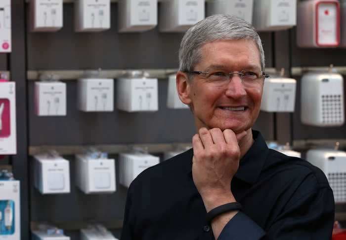 Apple is giving CEO Tim Cook over $38 million in stock to stay with the company through 2025