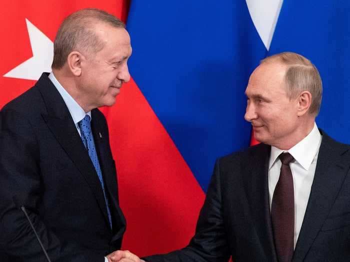Turkey's Erdogan has been humiliating Putin all year — here's how he did it