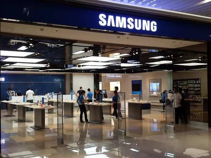 Samsung overtakes Xiaomi to retake the smartphone crown in India