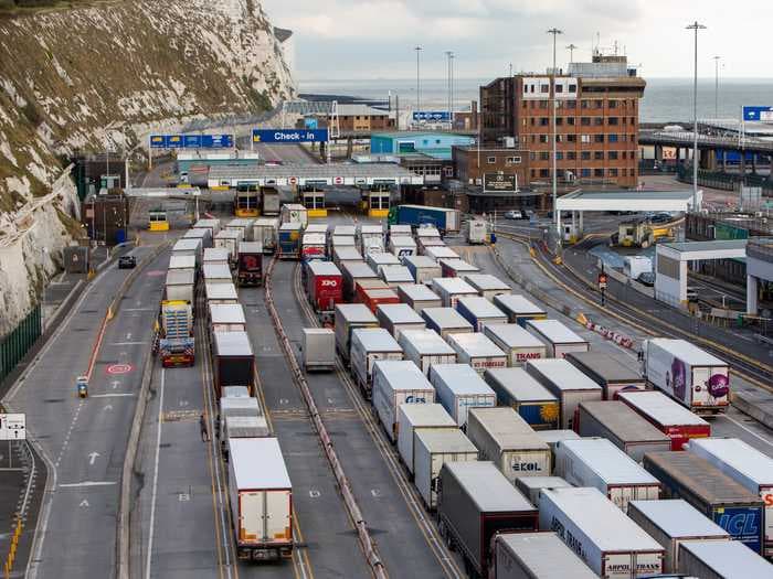 Fears that the 'Garden of England' could be littered with bags of excrement left by 7,000 truckers caught in Brexit border gridlock