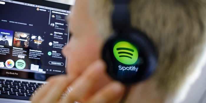 How to change a playlist's name on Spotify using the desktop or mobile app